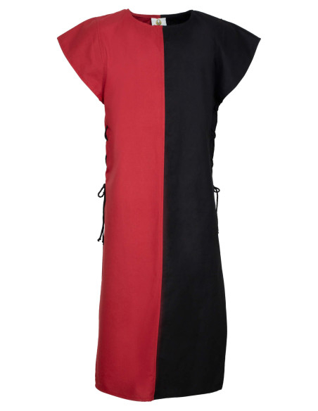 Medieval tabard model Gilbert,...