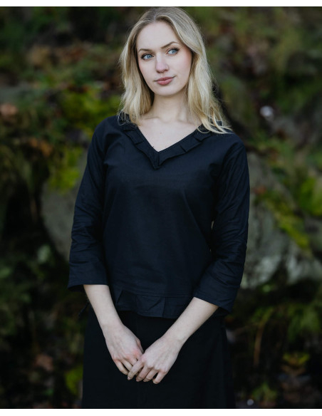 Medieval blouse in cotton model...