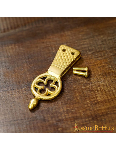 Set of 5 brass tips for belt, Clover...