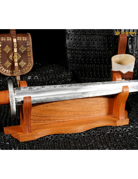 Natural wood tabletop stand to hang 1...