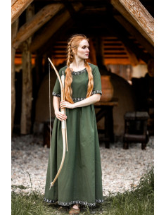 Medieval dress woman Enin 2
