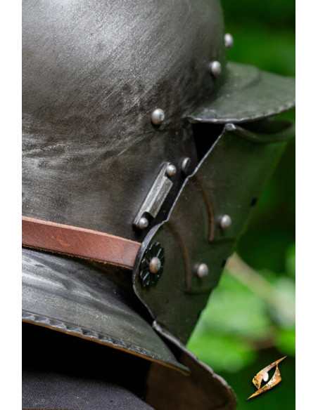 Burgundy Helmet with Visor in...