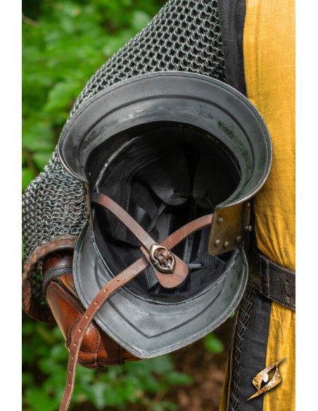 Burgundy Helmet with Visor in...