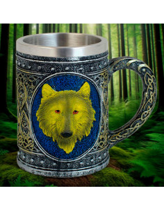 Medieval ornamental resin mug with wolf design