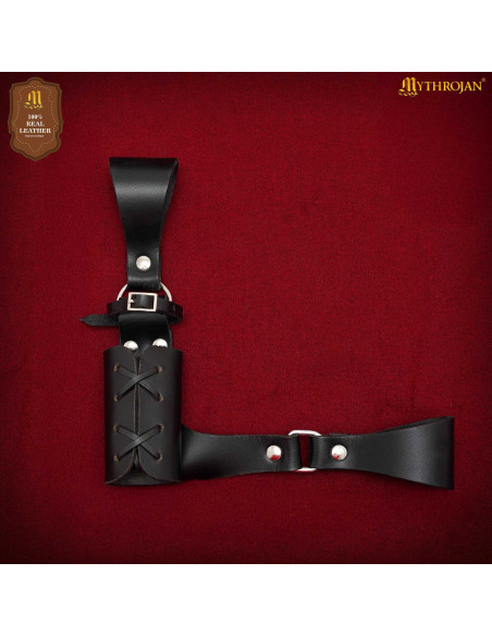 Small black leather adjustable... Small black leather adjustable...