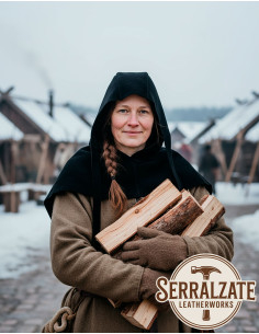 Medieval leather capelet model Lope, black color 2