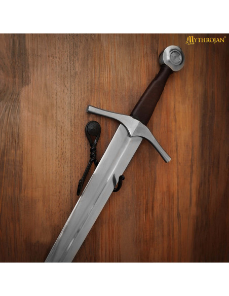 Wall mount for swords in wrought iron... Wall mount for swords in wrought iron...