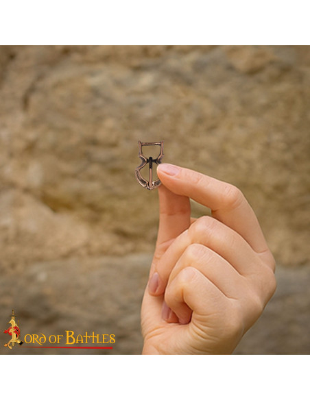 Small medieval buckle in antique... Small medieval buckle in antique...