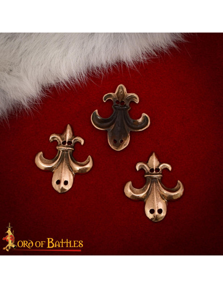 Set of 3 medieval ornaments with... Set of 3 medieval ornaments with...