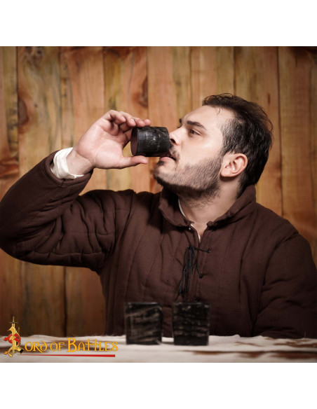 Set of 6 medieval horn glasses made... Set of 6 medieval horn glasses made...