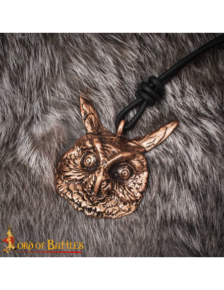 Medieval Pendant Model Owl in Aged... Medieval Pendant Model Owl in Aged...