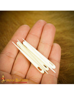 Set of 5 medieval horn bone needles (4.5 cm.) 2
