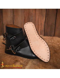 Viking boots model Jorvik in black horn 2