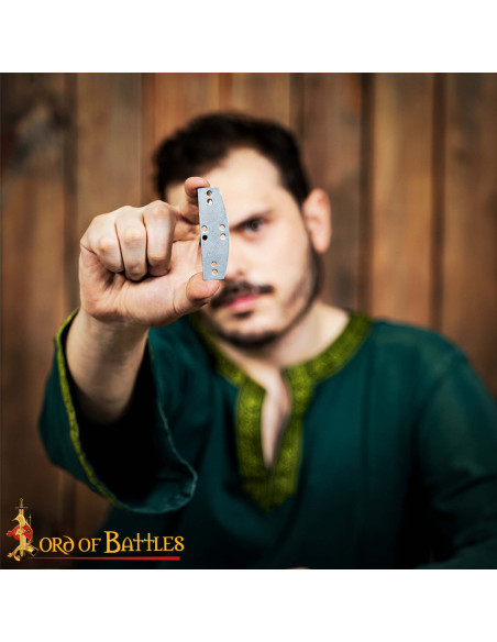 Pack of 100 stainless steel plates... Pack of 100 stainless steel plates...