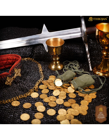 Pack of 2 medieval-style suede... Pack of 2 medieval-style suede...