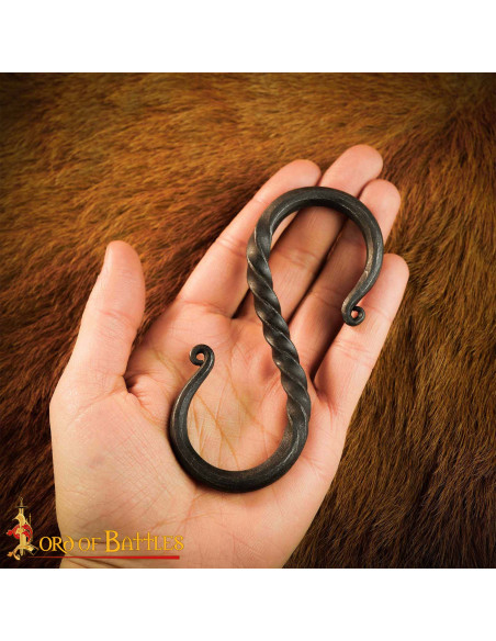 Set of 5 wrought iron medieval hooks... Set of 5 wrought iron medieval hooks...