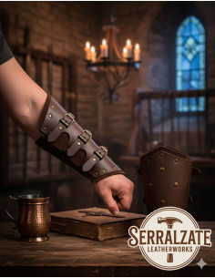 Medieval Badulf Bracelets with Three Straps in Dark Brown 2