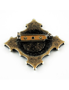 templar brooch