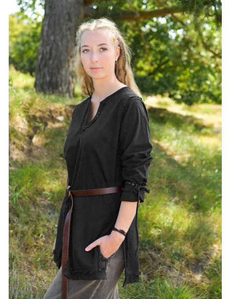 Medieval brown tunic model Yrsa, worn... Medieval brown tunic model Yrsa, worn...