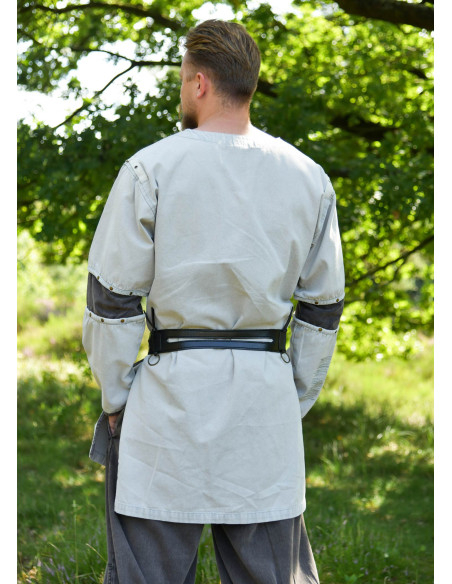 Medieval gray worn-out tunic model... Medieval gray worn-out tunic model...