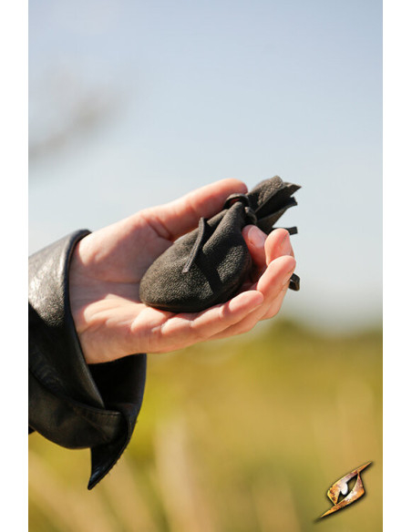 Leather pirate pouch, black color