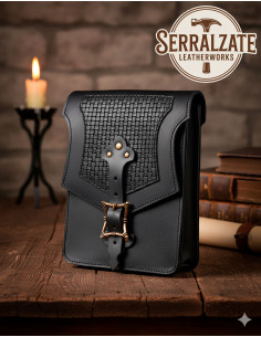 Medieval leather crossbody bag model Jabardo, black