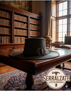 Medieval leather hat model Hidalgo, brown color 2