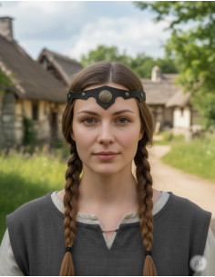 Viking-Celtic tiara with a black quaternary knot 2