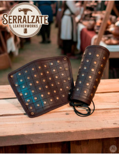 Reinforced Medieval Bracelets Evan in Brown