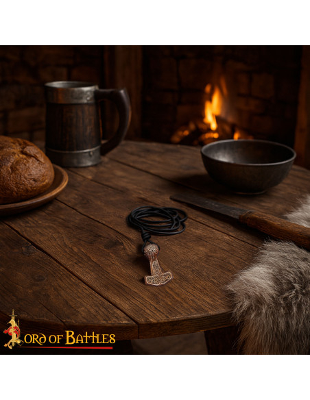 Viking Pendant Mjölnir in cast...