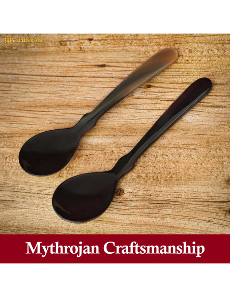 Set of 2 medieval horns made from ox... Set of 2 medieval horns made from ox...