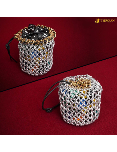 Lemur bag in aluminum chainmail with... Lemur bag in aluminum chainmail with...