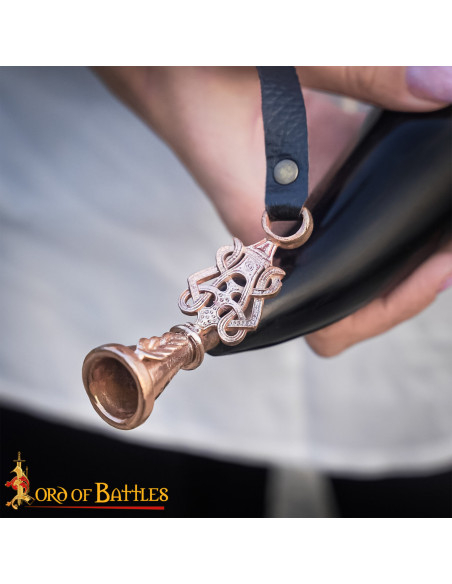 Authentic Medieval Horn with Brass... Authentic Medieval Horn with Brass...