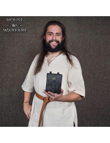 Medieval belt pouch with brass... Medieval belt pouch with brass...