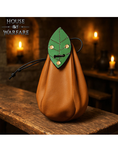 Leather belt pouch with brown leather, leaf details