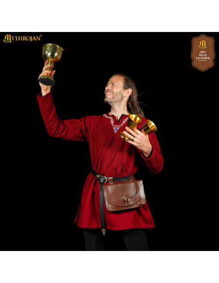 Medieval belt bag with horn closure,...