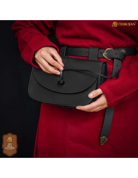 Medieval belt bag with horn closure,... Medieval belt bag with horn closure,...