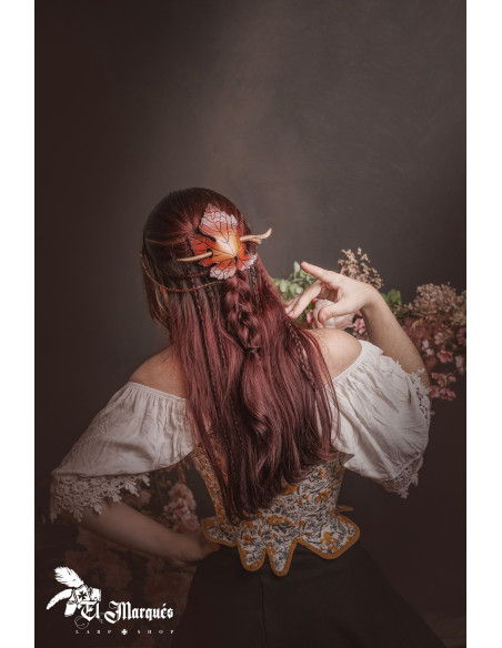 Leather hair clip with autumn-style... Leather hair clip with autumn-style...