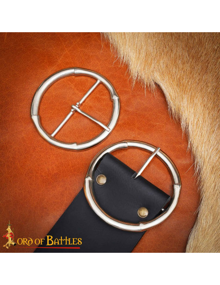 Medieval Round Silver Buckle (8.2 cm) Medieval Round Silver Buckle (8.2 cm)