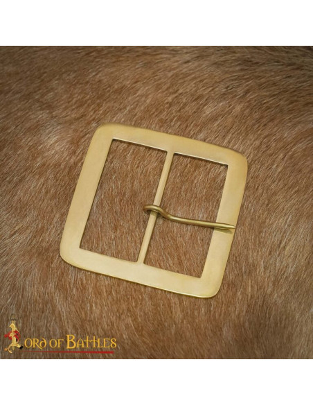 Medieval Brass Belt Buckle (7 cm) Medieval Brass Belt Buckle (7 cm)