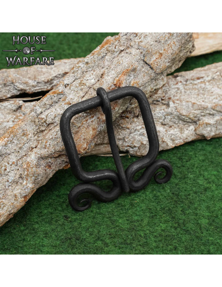 Rustic Medieval Buckle (6.3x4.2 cm) Rustic Medieval Buckle (6.3x4.2 cm)