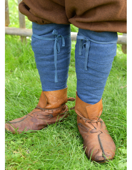 Blue Wool Winingas for Historical Attire