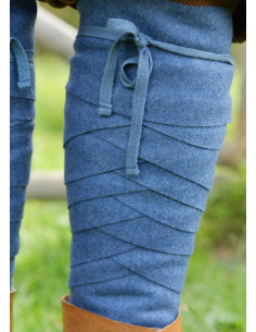 Blue Wool Winingas for Historical Attire 2