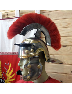 Roman Centurion helmet with frontal plume 2