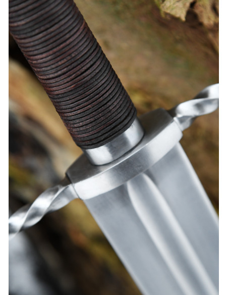 Bastard sword with scabbard, functional