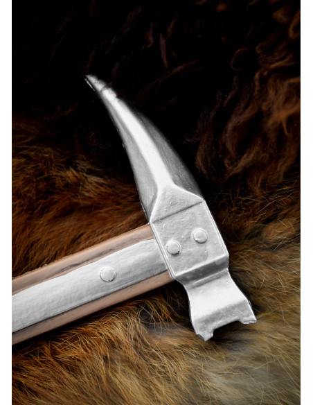 LARP War Hammer, Torvek Model