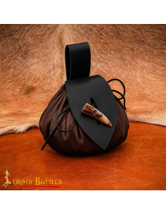 Leather belt bag The Adventurer