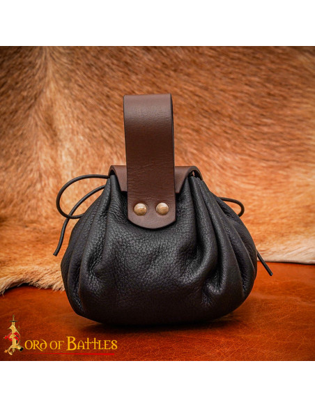 Leather belt bag The Adventurer