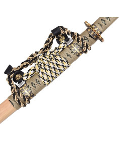 Traditional Japanese Decorative Katana with Brass Details. 2