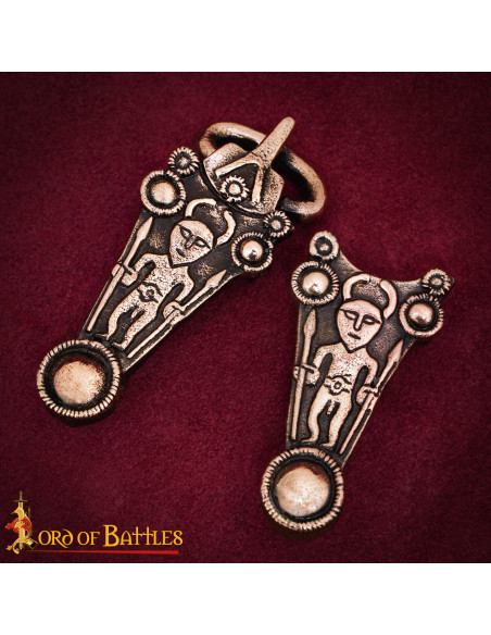 Celtic Belt Buckle in Cast Bronze...